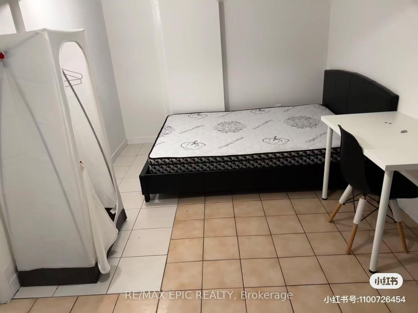 Photo of Unit basement, 91 Markham Street