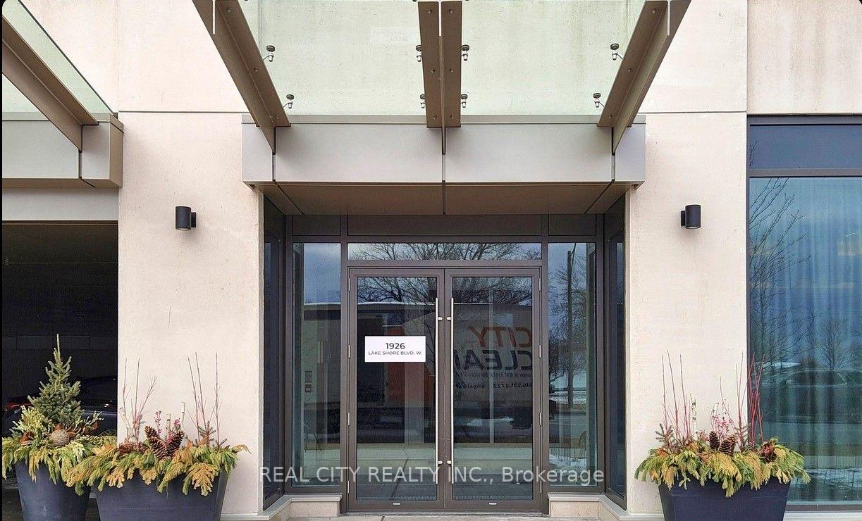 Photo 3 of Unit 2715, 1926 Lakeshore Boulevard W, Etobicoke, Mimico — HOMEH