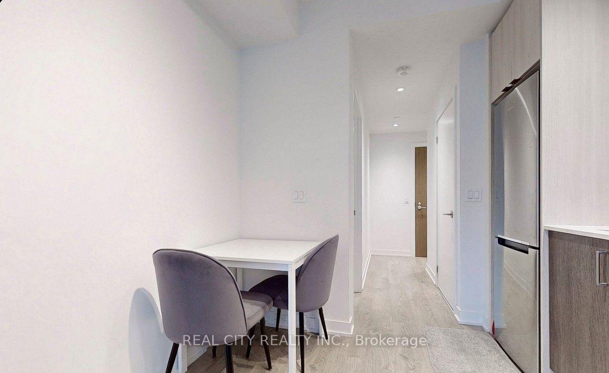 Photo 10 of Unit 2715, 1926 Lakeshore Boulevard W, Etobicoke, Mimico — HOMEH