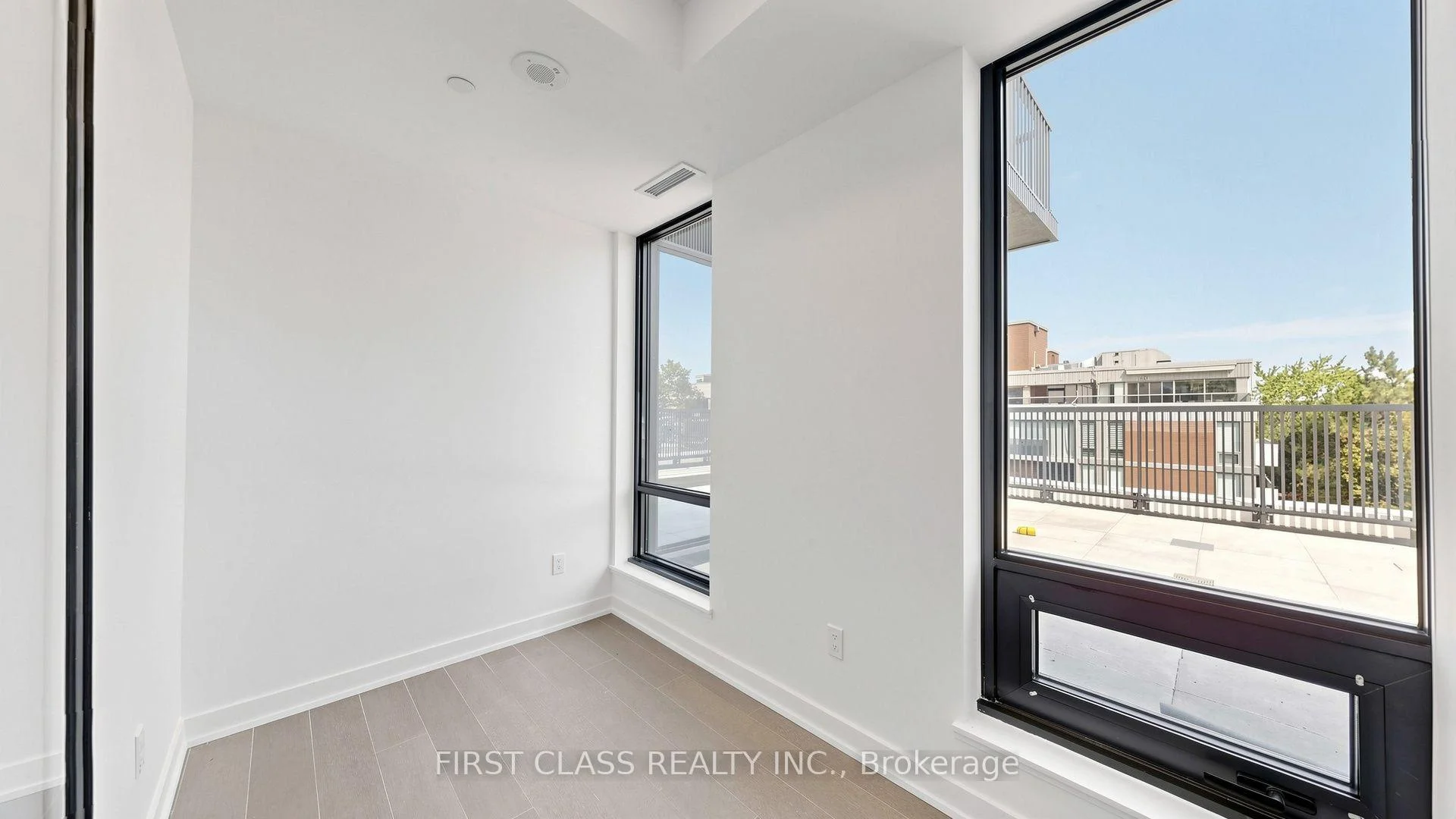 Photo 26 of Unit 822, 91 Montclair Avenue, Toronto, Forest Hill South — HOMEH