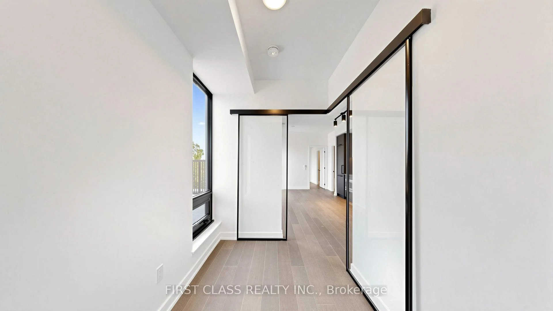 Photo 27 of Unit 822, 91 Montclair Avenue, Toronto, Forest Hill South — HOMEH