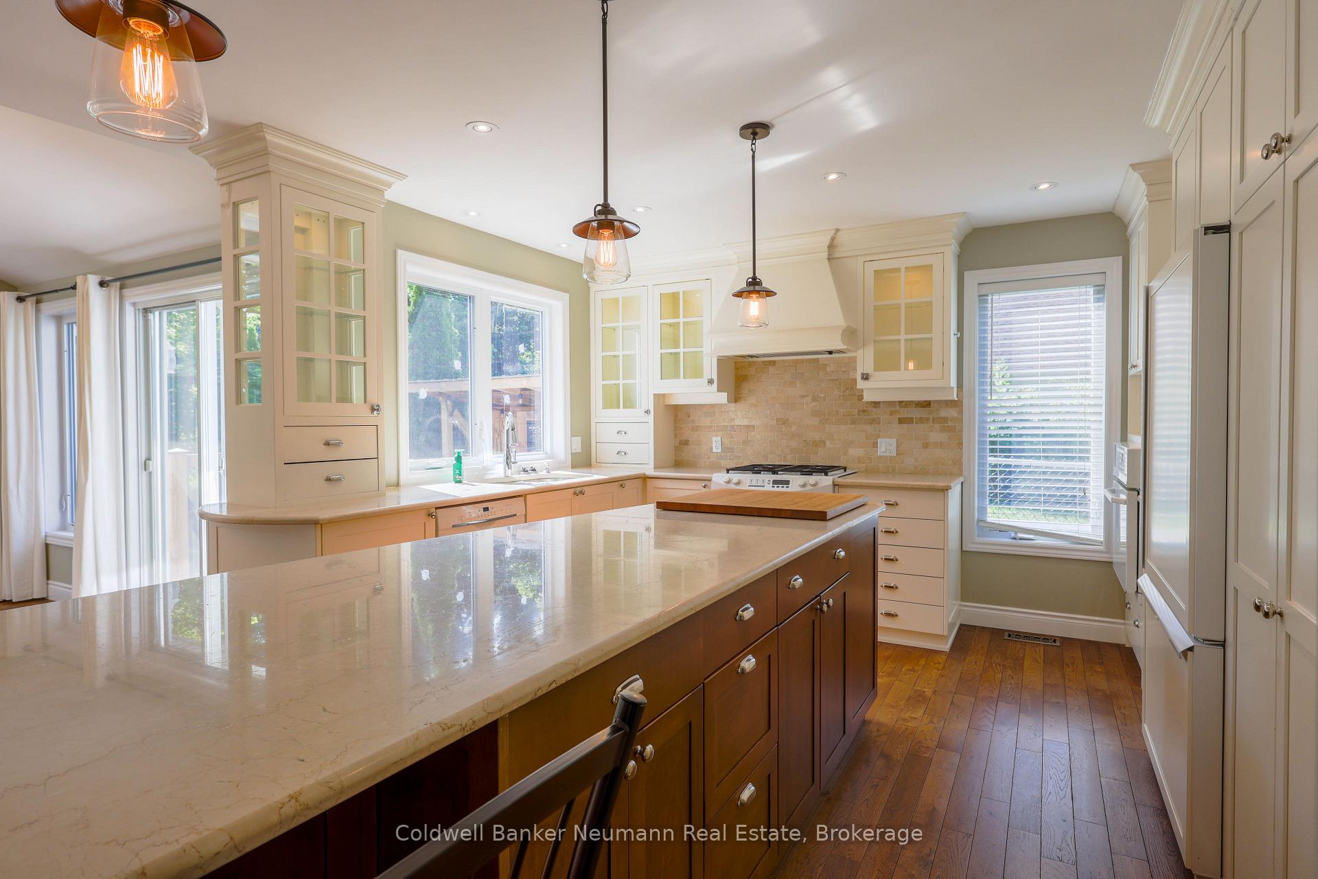 Photo 9 of Unit Upper, 44 Tanager Drive, Guelph, Kortright Hills — HOMEH