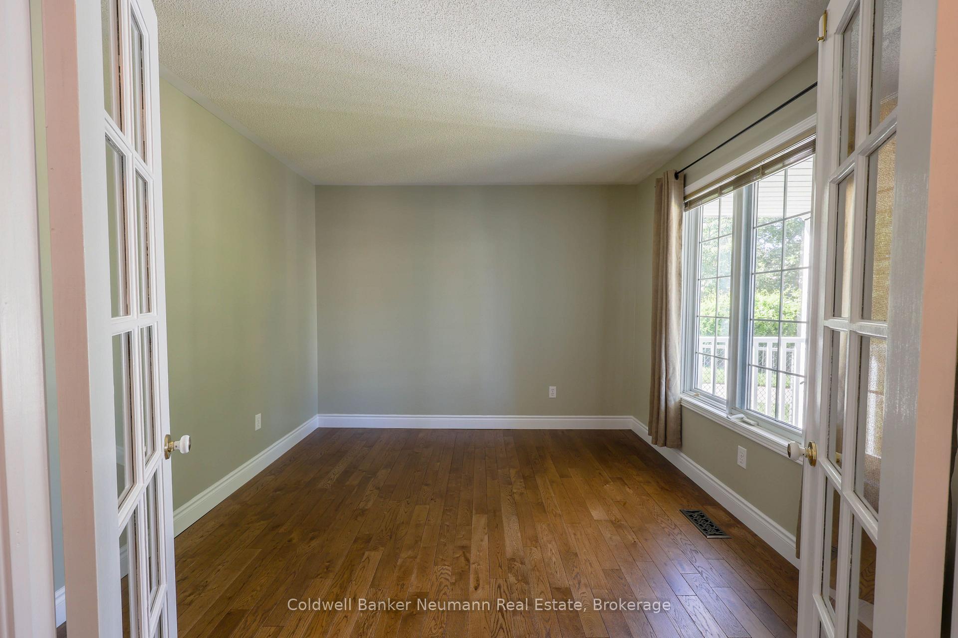 Photo 12 of Unit Upper, 44 Tanager Drive, Guelph, Kortright Hills — HOMEH