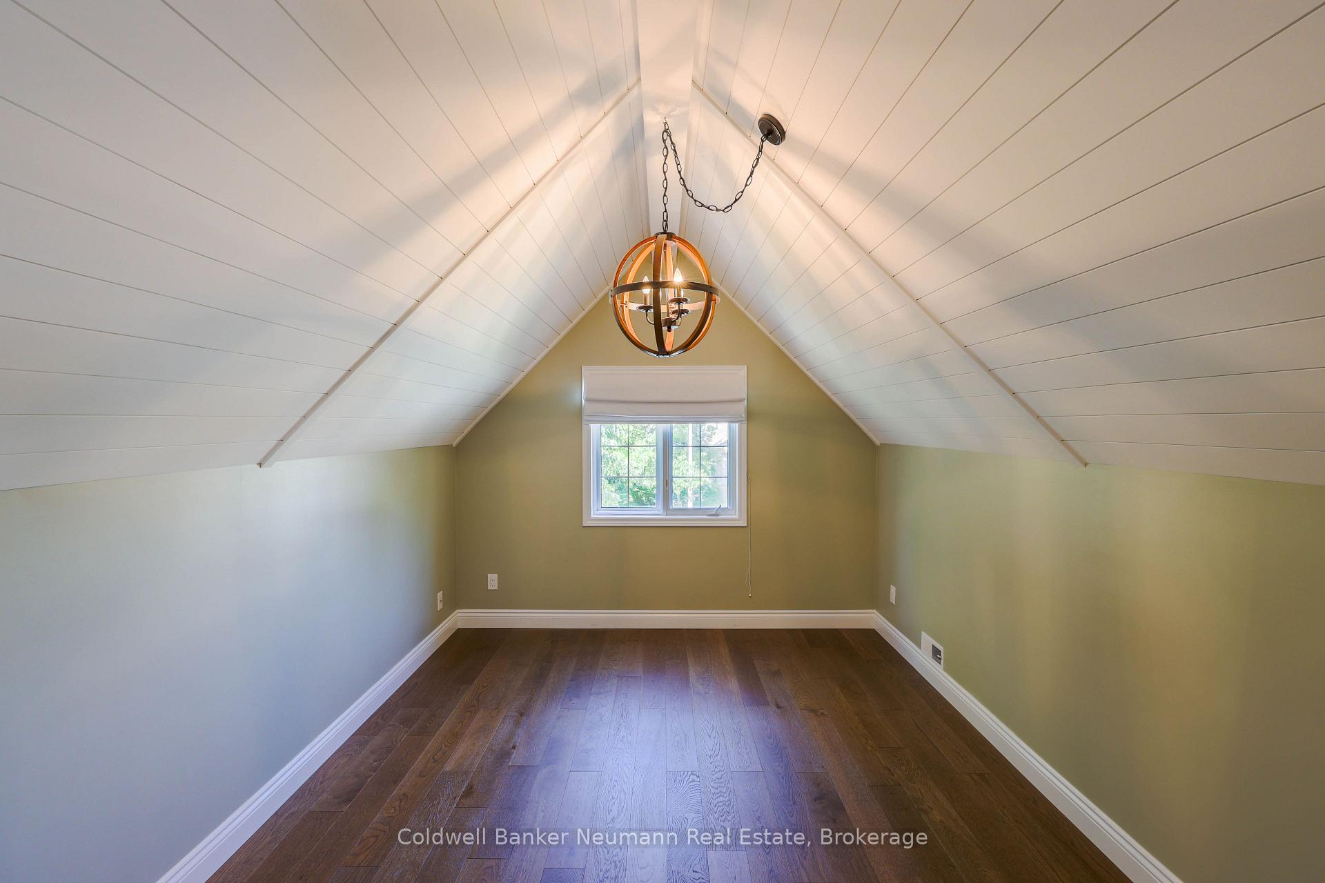 Photo 23 of Unit Upper, 44 Tanager Drive, Guelph, Kortright Hills — HOMEH