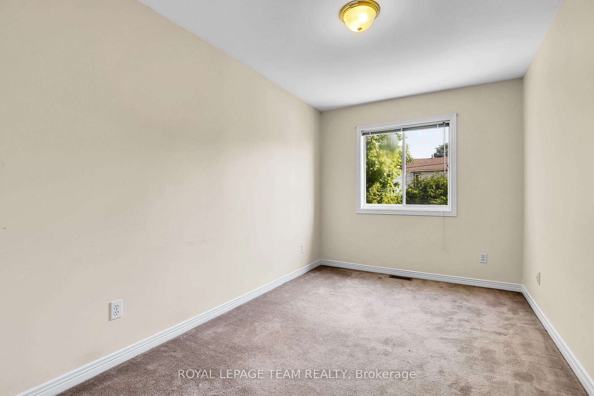 Photo 49 of 307 Cyr Avenue, Ottawa, Vanier — HOMEH