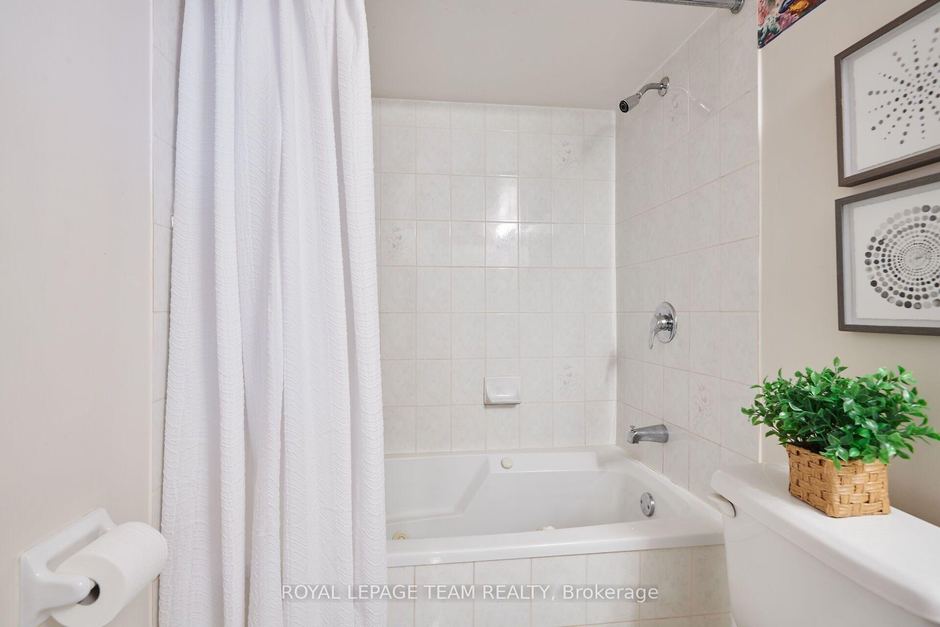 Photo 59 of 307 Cyr Avenue, Ottawa, Vanier — HOMEH
