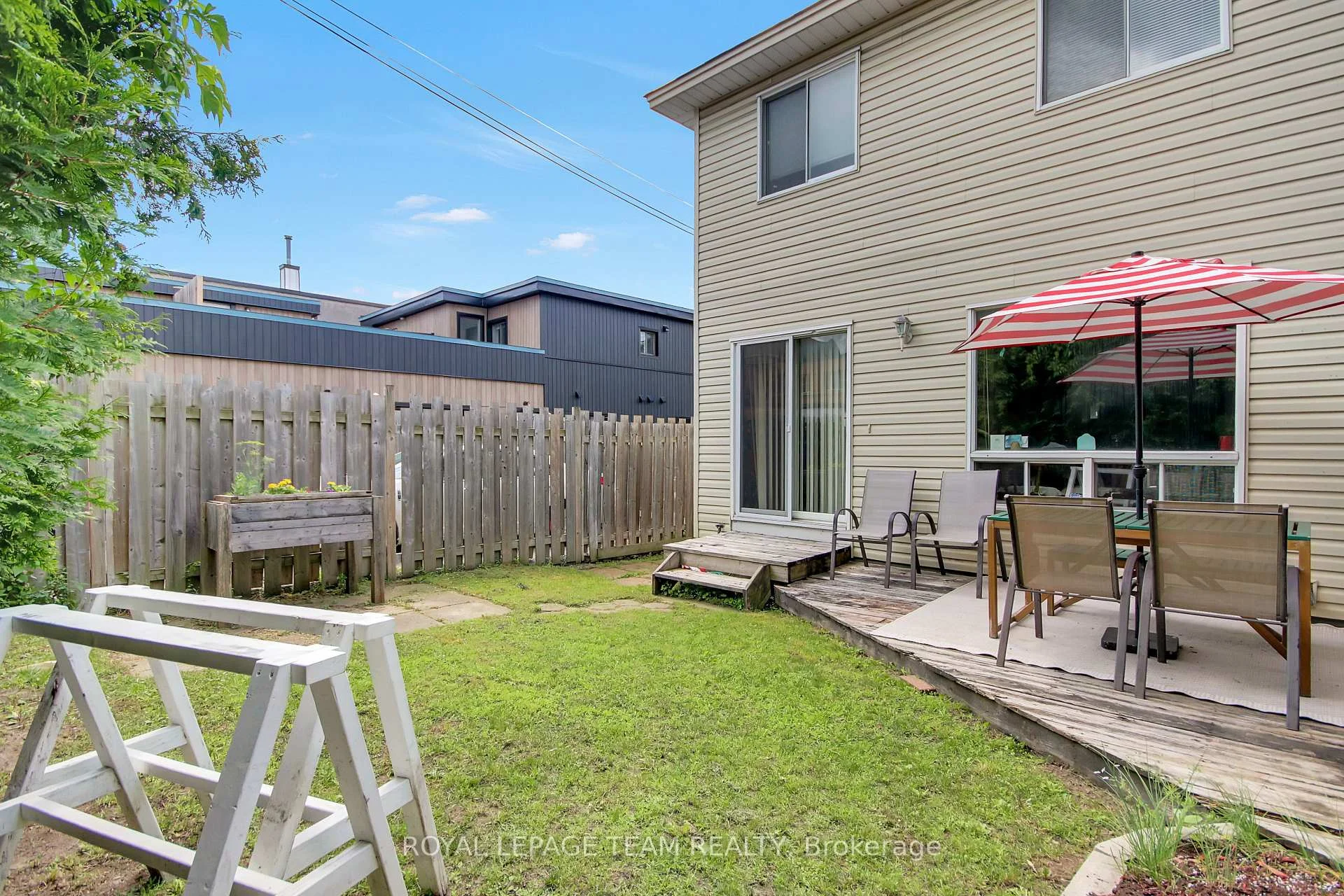 Photo 22 of 307 Cyr Avenue, Ottawa, Vanier — HOMEH