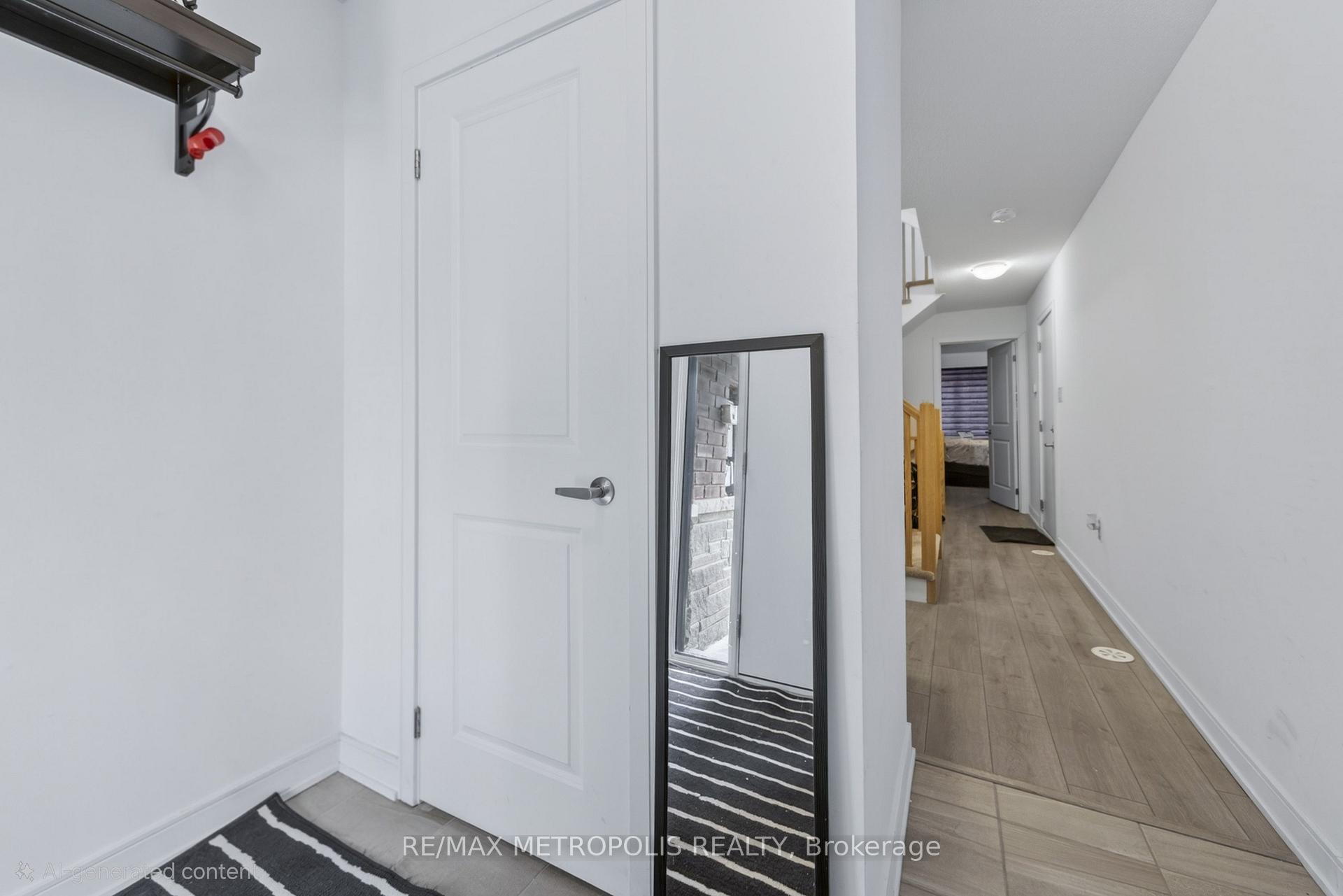 Photo 6 of 132 Blue Forest Crescent, Barrie, Innis-Shore — HOMEH