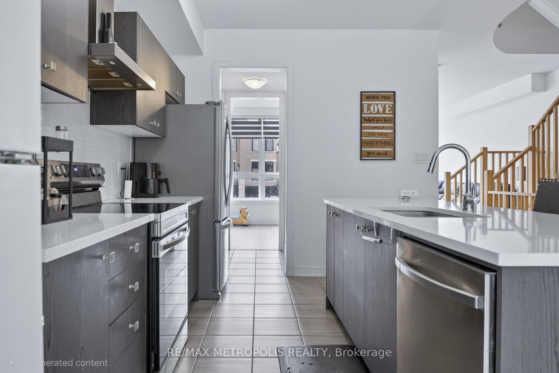 Photo 16 of 132 Blue Forest Crescent, Barrie, Innis-Shore — HOMEH