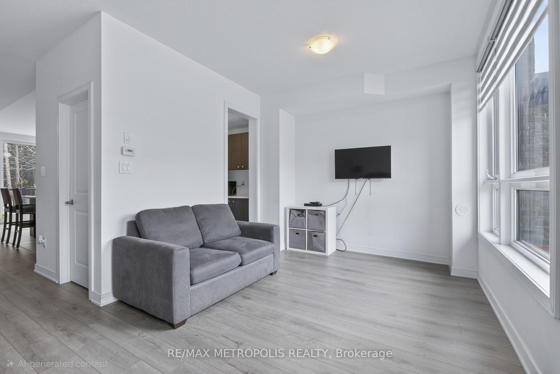 Photo 26 of 132 Blue Forest Crescent, Barrie, Innis-Shore — HOMEH