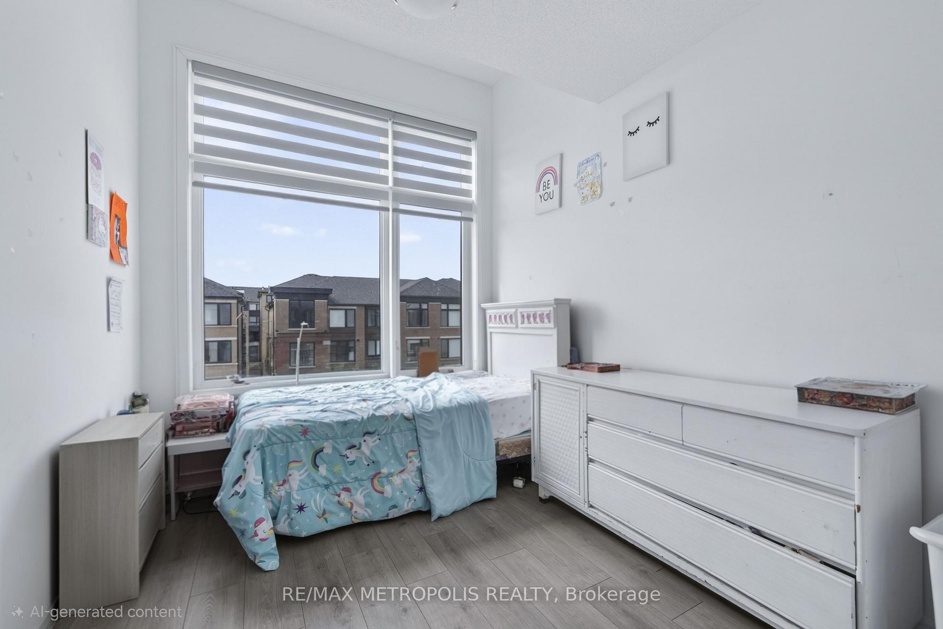 Photo 37 of 132 Blue Forest Crescent, Barrie, Innis-Shore — HOMEH