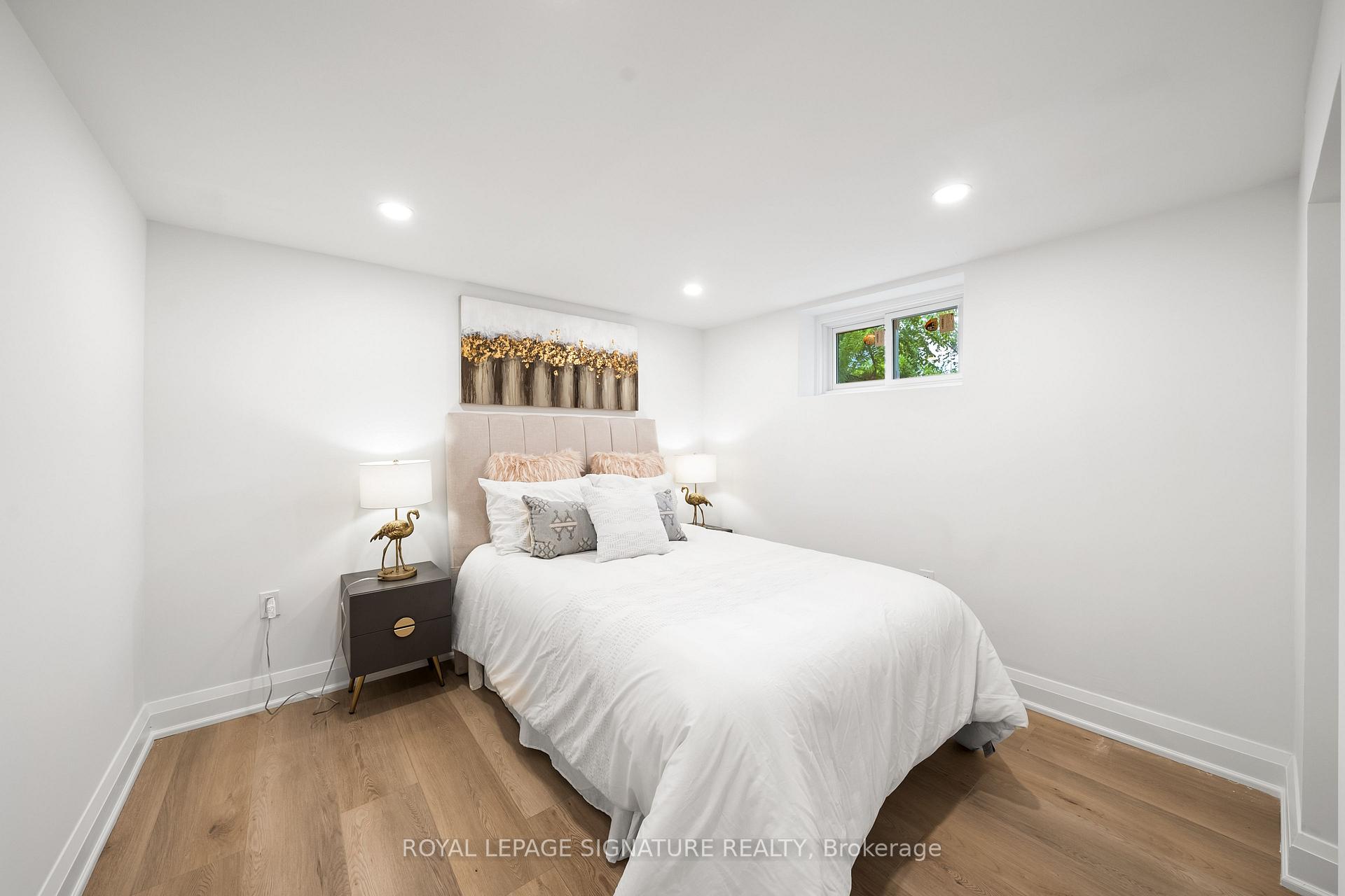 Photo 8 of Unit Lower, 247 Kathryn Crescent, Newmarket, Central Newmarket — HOMEH