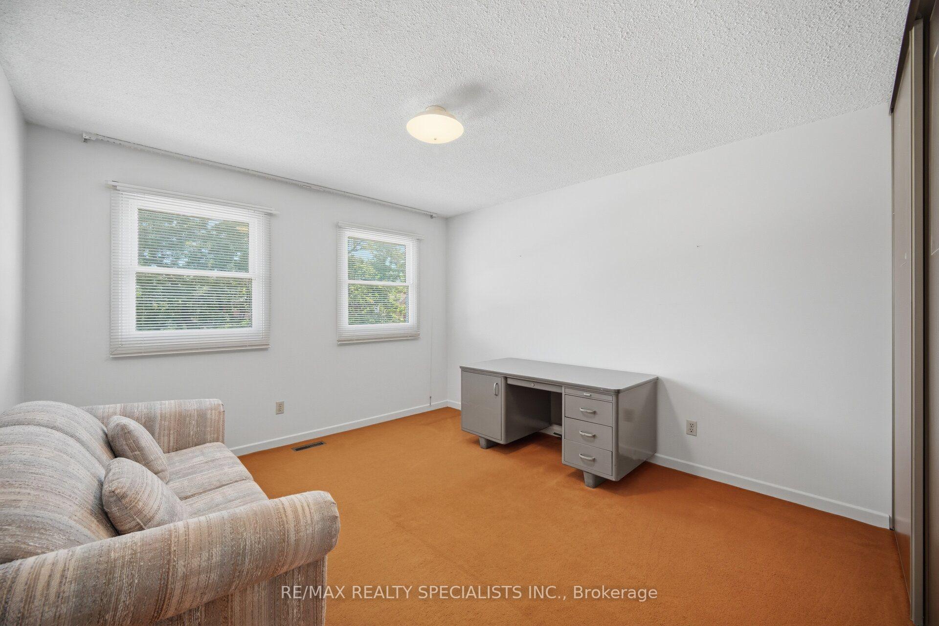 Photo 26 of 18 Jill Crescent, Brampton, Northgate — HOMEH