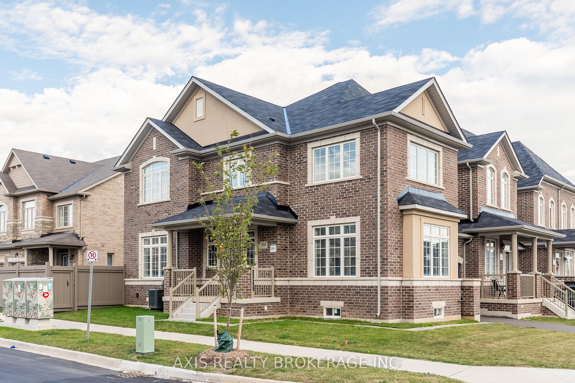 Photo 3 of 388 Grindstone Trail, Oakville, Joshua Meadows — HOMEH