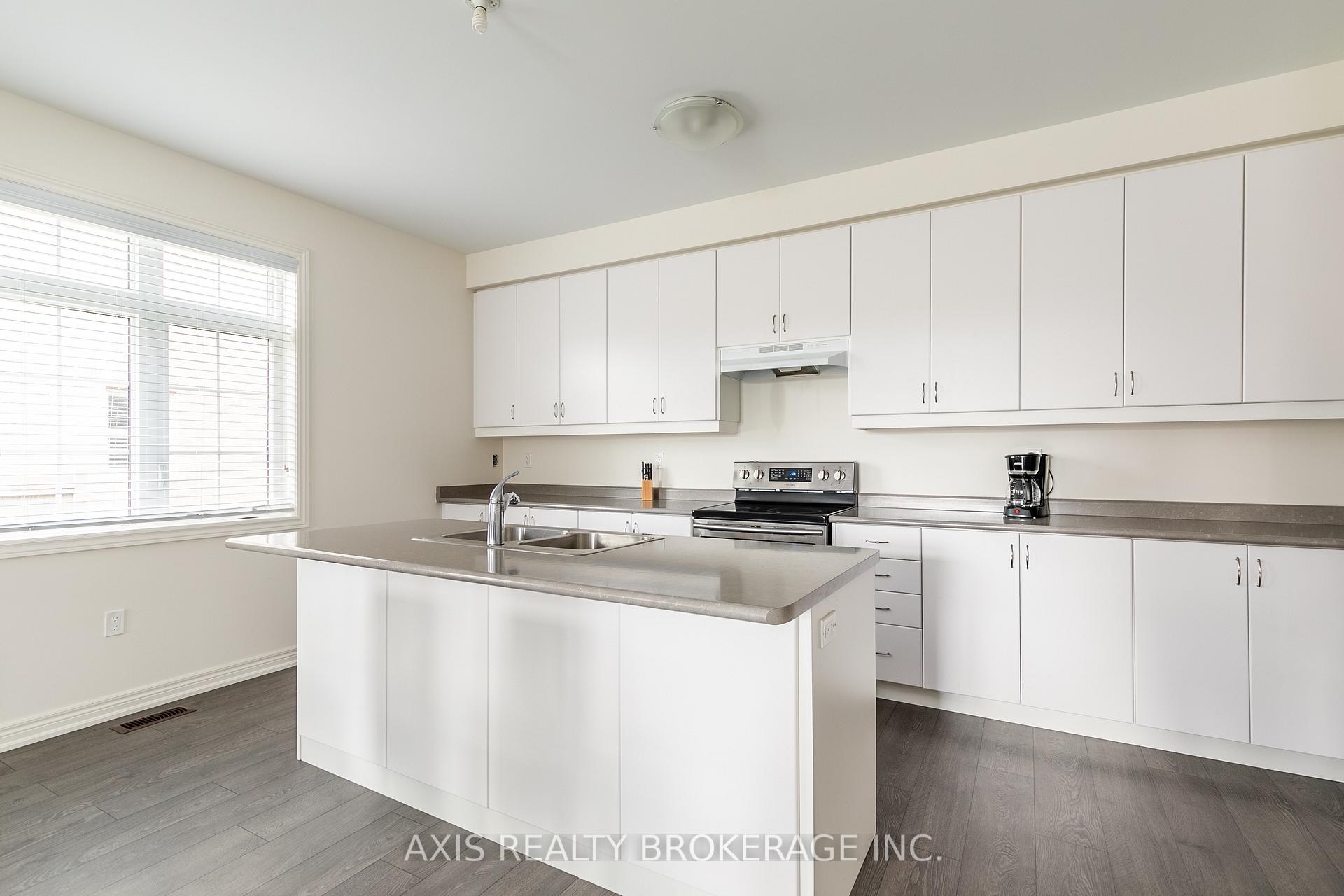 Photo 14 of 388 Grindstone Trail, Oakville, Joshua Meadows — HOMEH