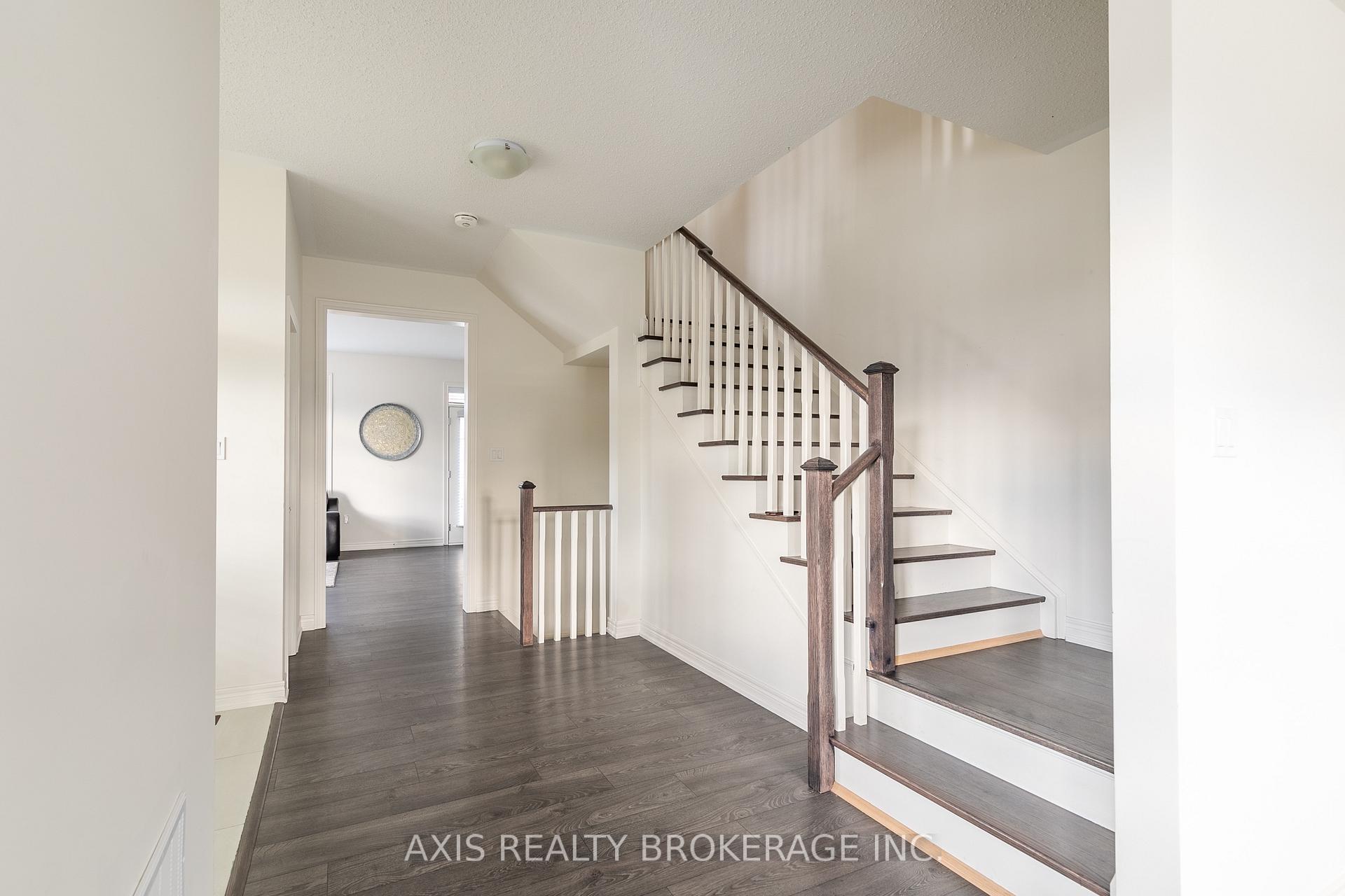 Photo 18 of 388 Grindstone Trail, Oakville, Joshua Meadows — HOMEH
