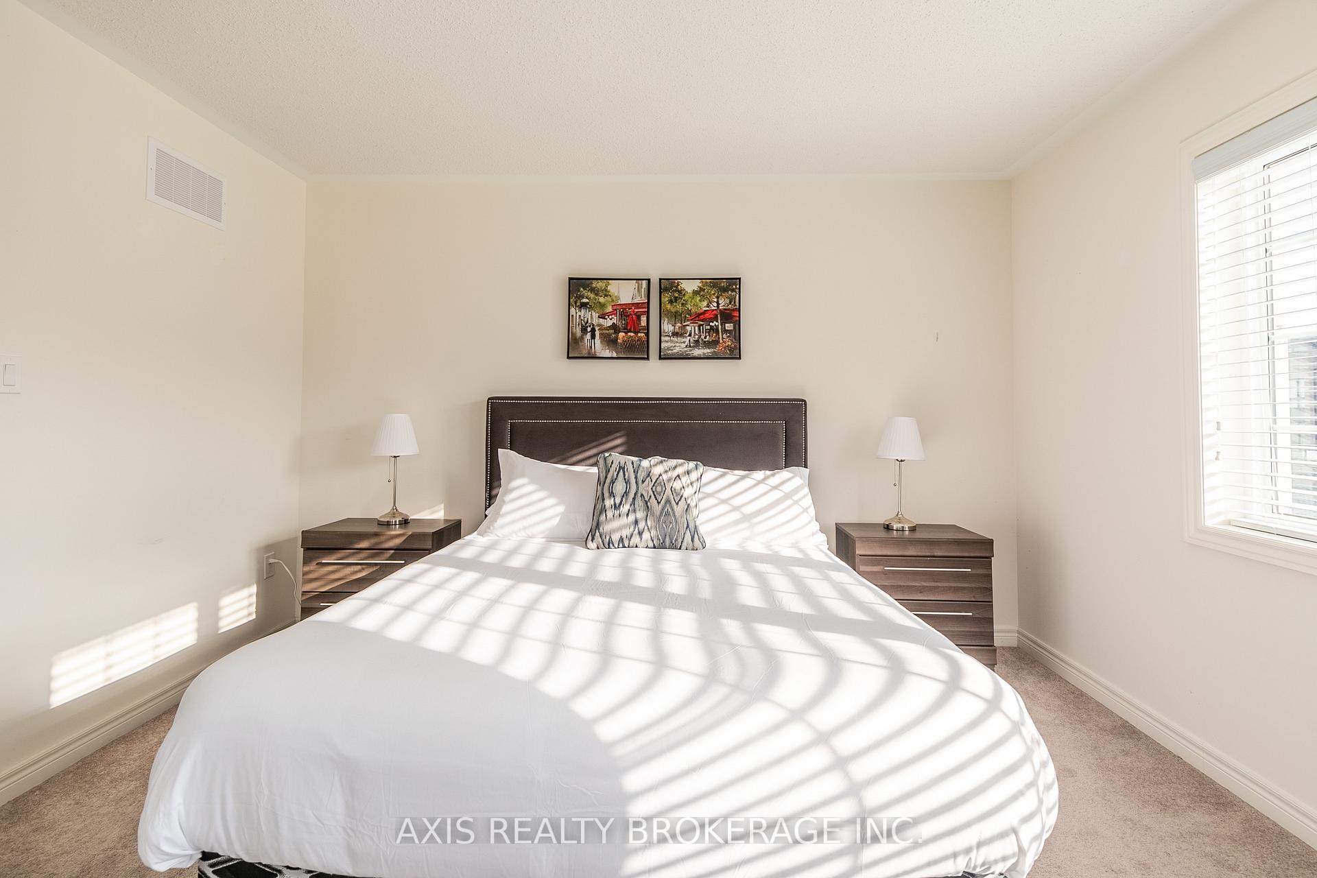 Photo 33 of 388 Grindstone Trail, Oakville, Joshua Meadows — HOMEH