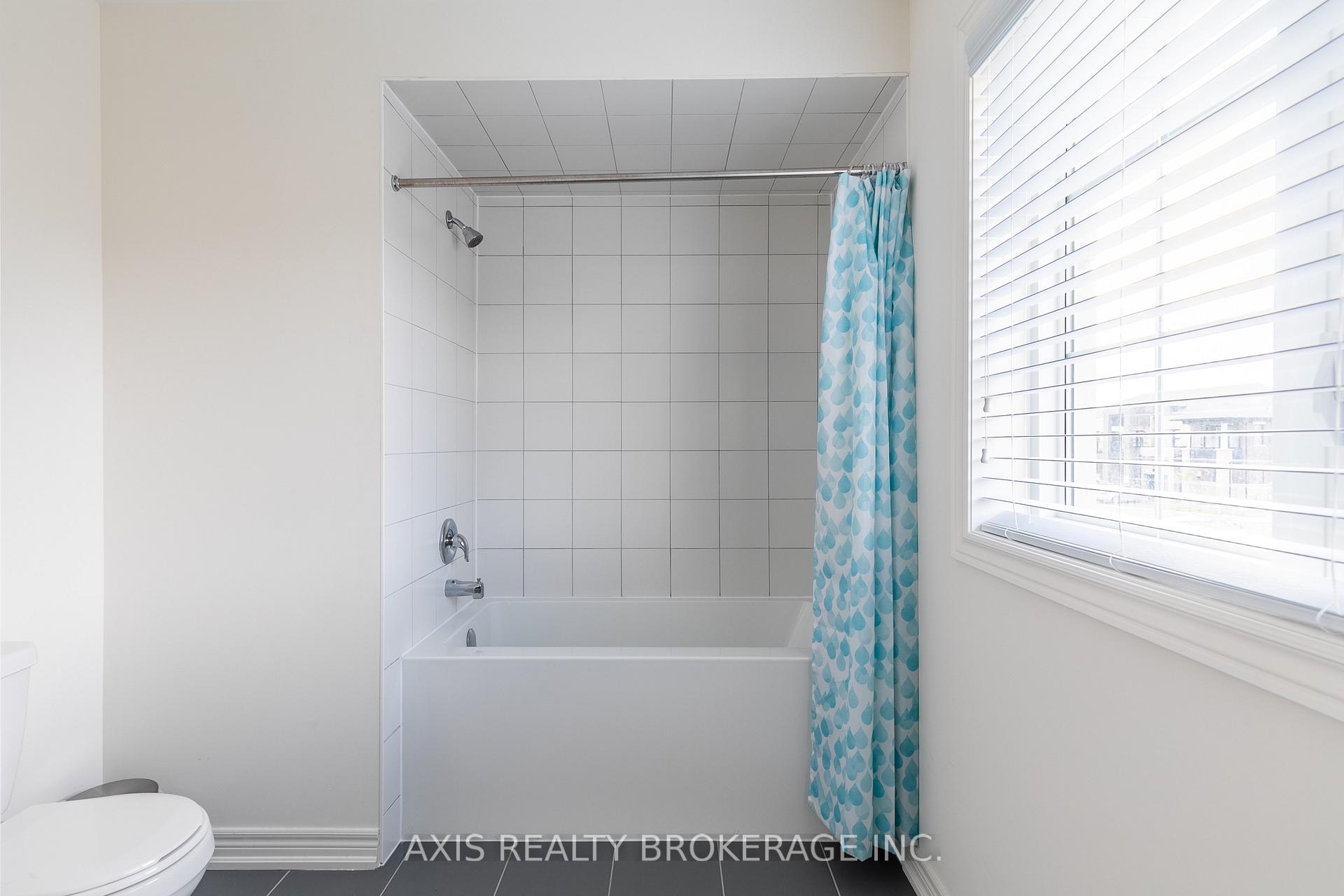 Photo 39 of 388 Grindstone Trail, Oakville, Joshua Meadows — HOMEH