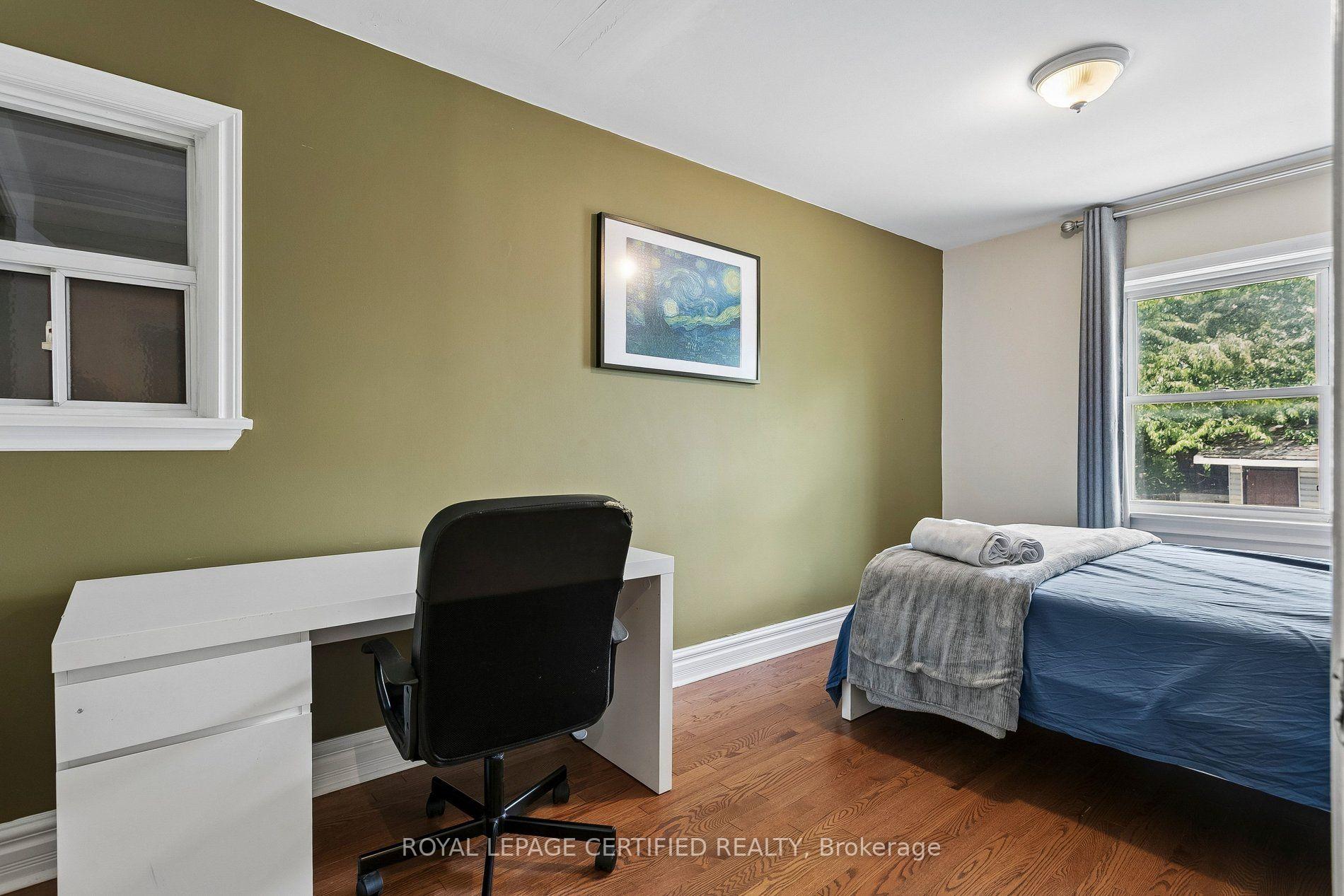 Photo 16 of 33 Donald Avenue, Toronto, Keelesdale-Eglinton West — HOMEH