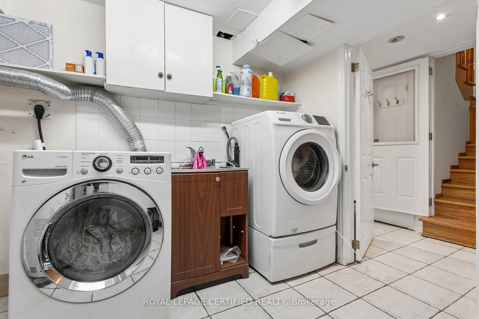 Photo 31 of 33 Donald Avenue, Toronto, Keelesdale-Eglinton West — HOMEH