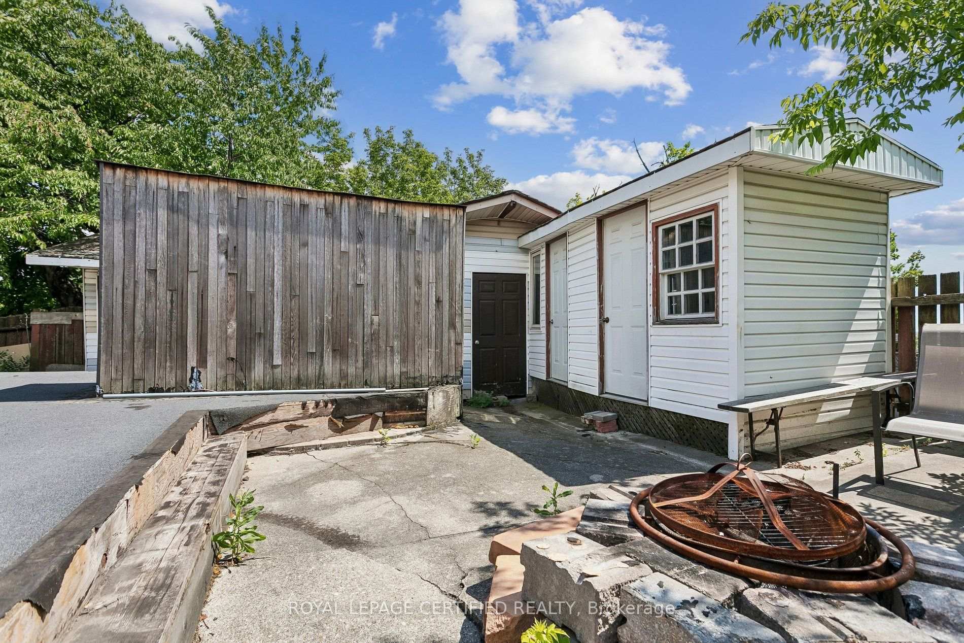 Photo 33 of 33 Donald Avenue, Toronto, Keelesdale-Eglinton West — HOMEH