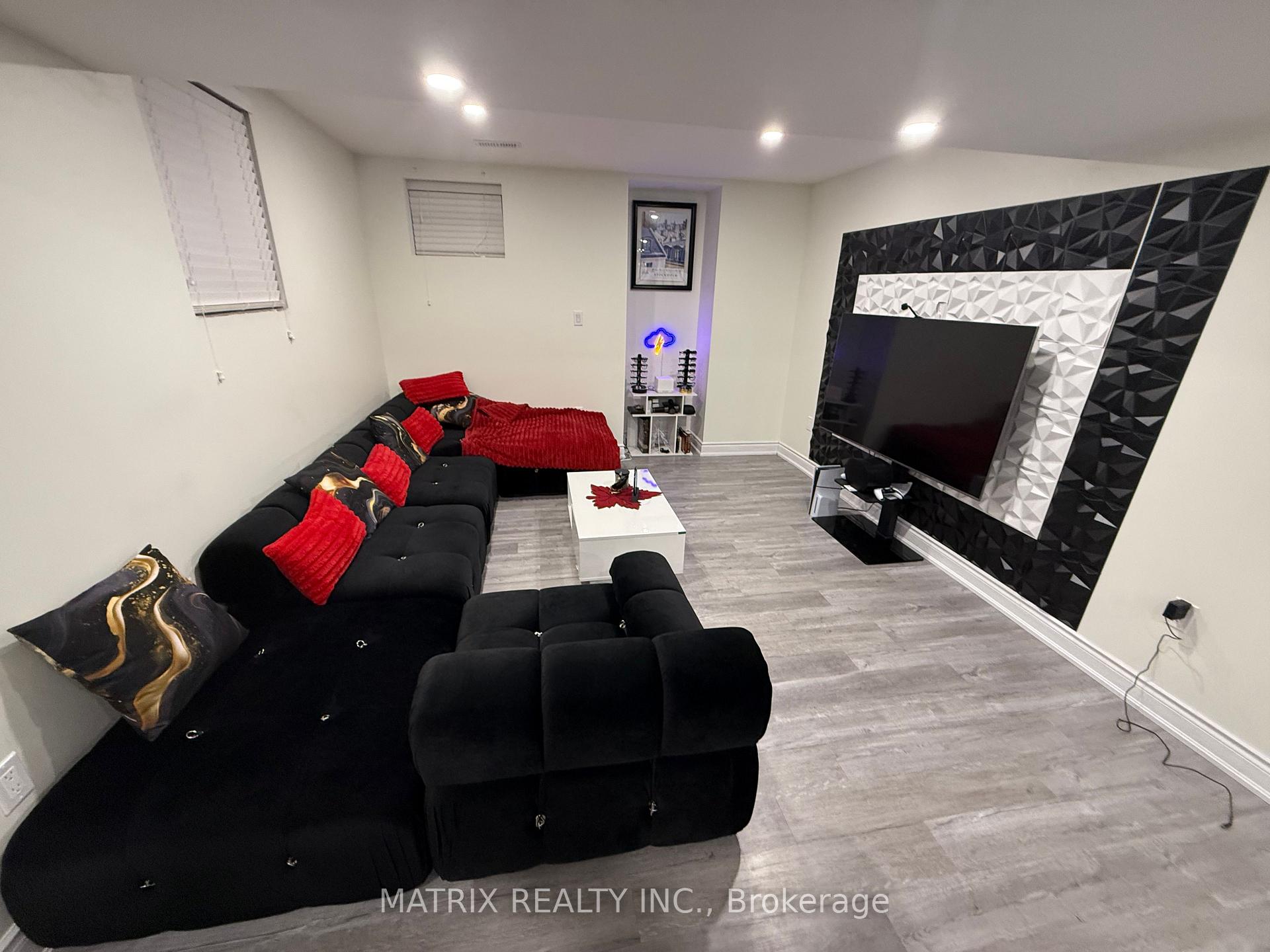 Photo 13 of 2227 Sunflower Road, Pickering, Brock Ridge — HOMEH