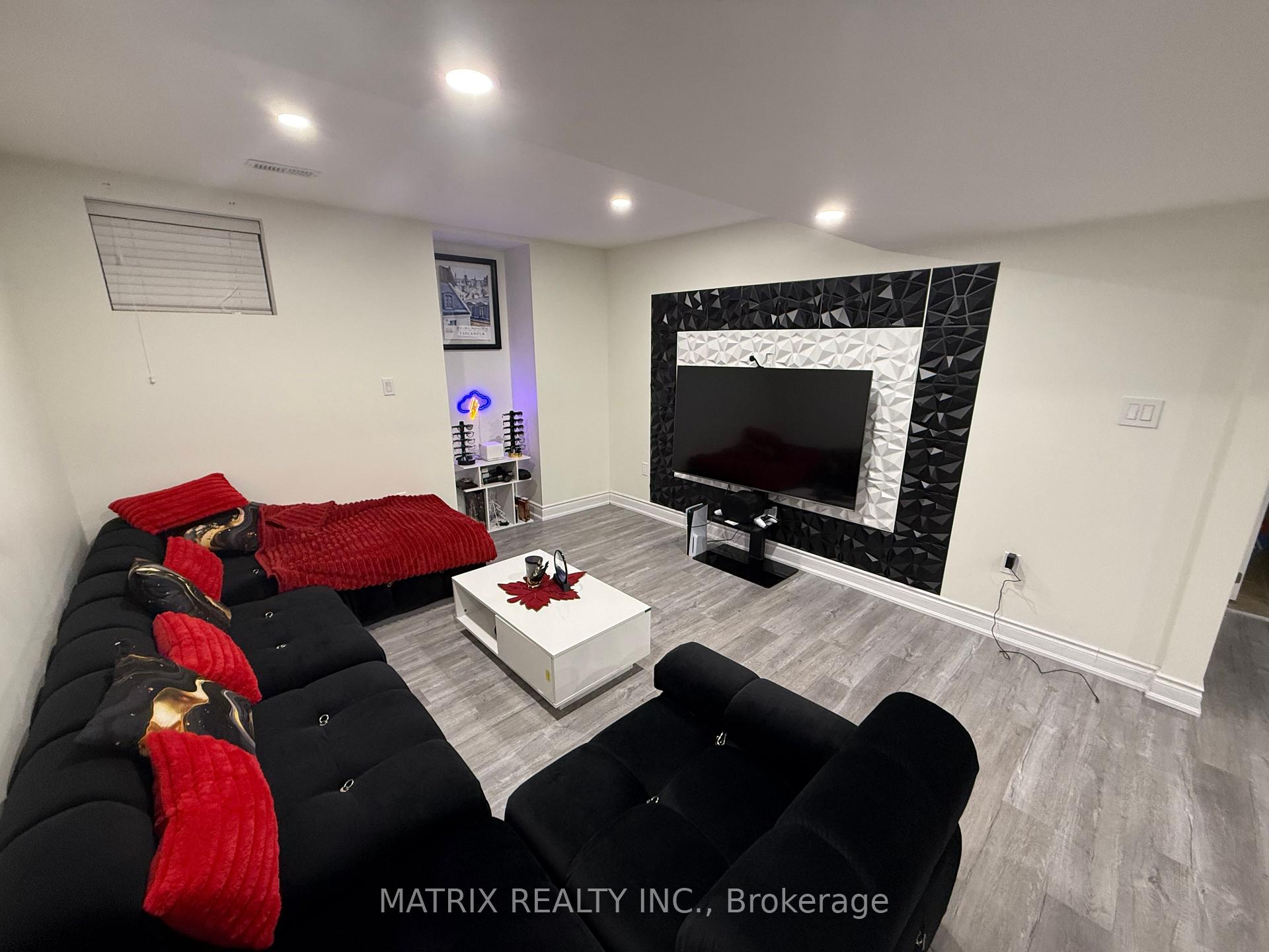 Photo 14 of 2227 Sunflower Road, Pickering, Brock Ridge — HOMEH