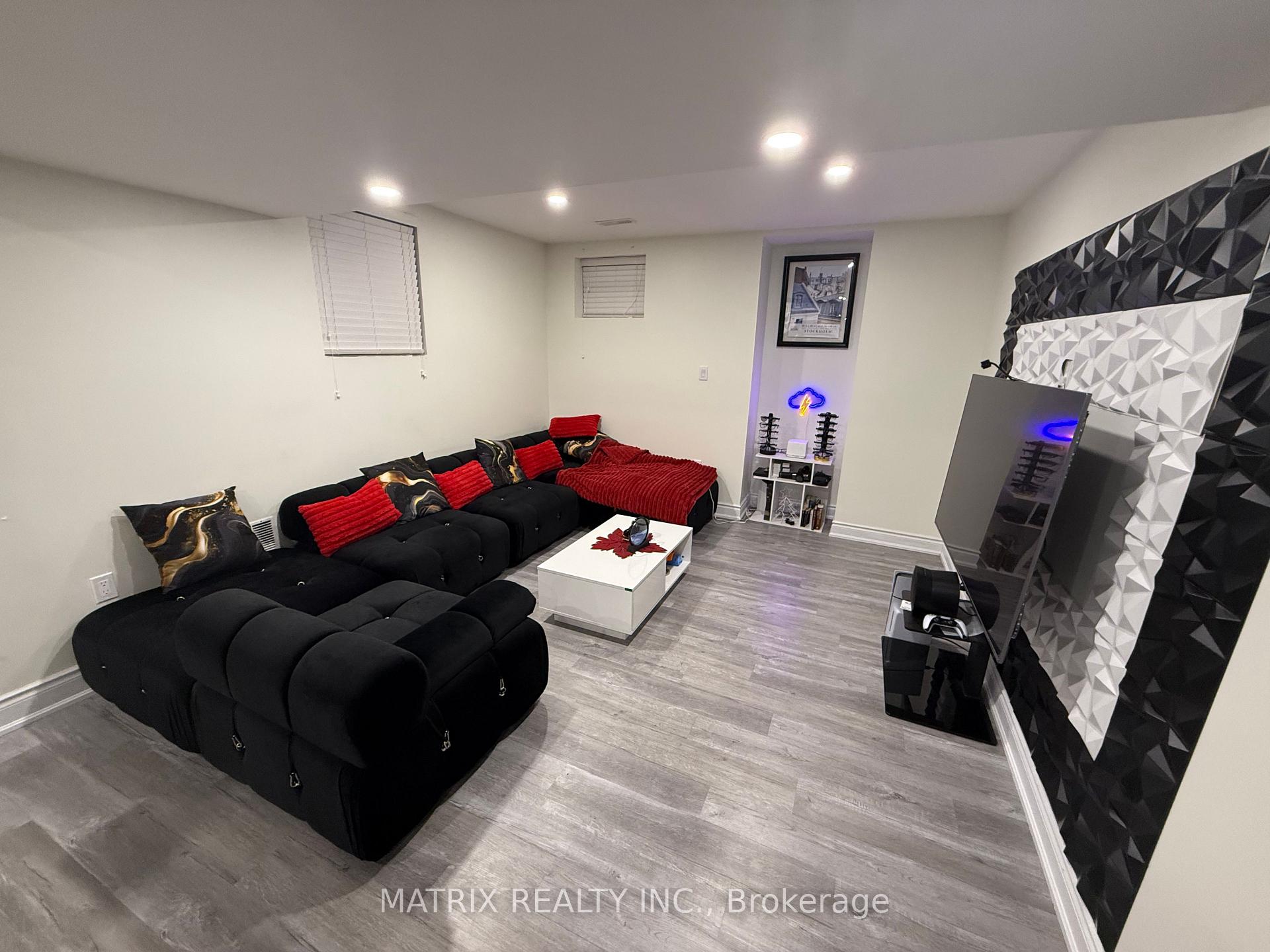 Photo 15 of 2227 Sunflower Road, Pickering, Brock Ridge — HOMEH