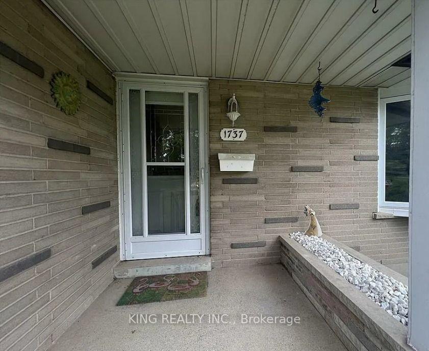 Photo 6 of 1737 Wavell Street, London, East H — HOMEH