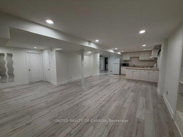 Photo 7 of Unit Basement, 8 Hearthstone Crescent, Richmond Hill, Doncrest — HOMEH