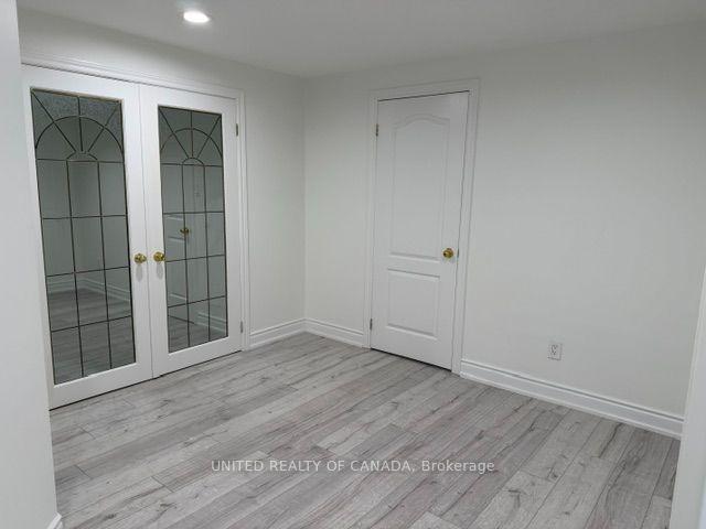 Photo 12 of Unit Basement, 8 Hearthstone Crescent, Richmond Hill, Doncrest — HOMEH