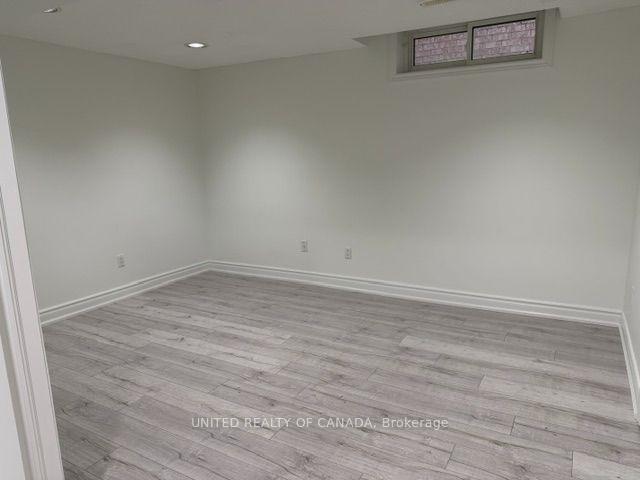 Photo 14 of Unit Basement, 8 Hearthstone Crescent, Richmond Hill, Doncrest — HOMEH