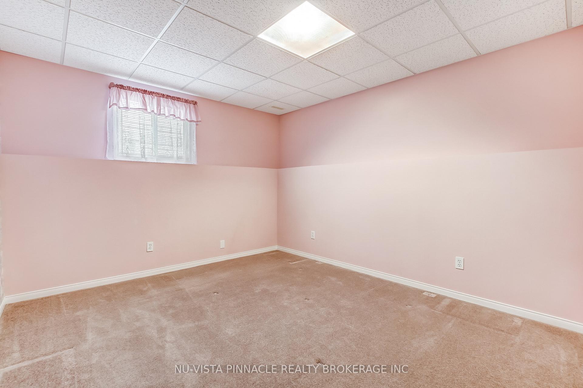 Photo 14 of Unit 29, 335 Lighthouse Road, London, South U — HOMEH