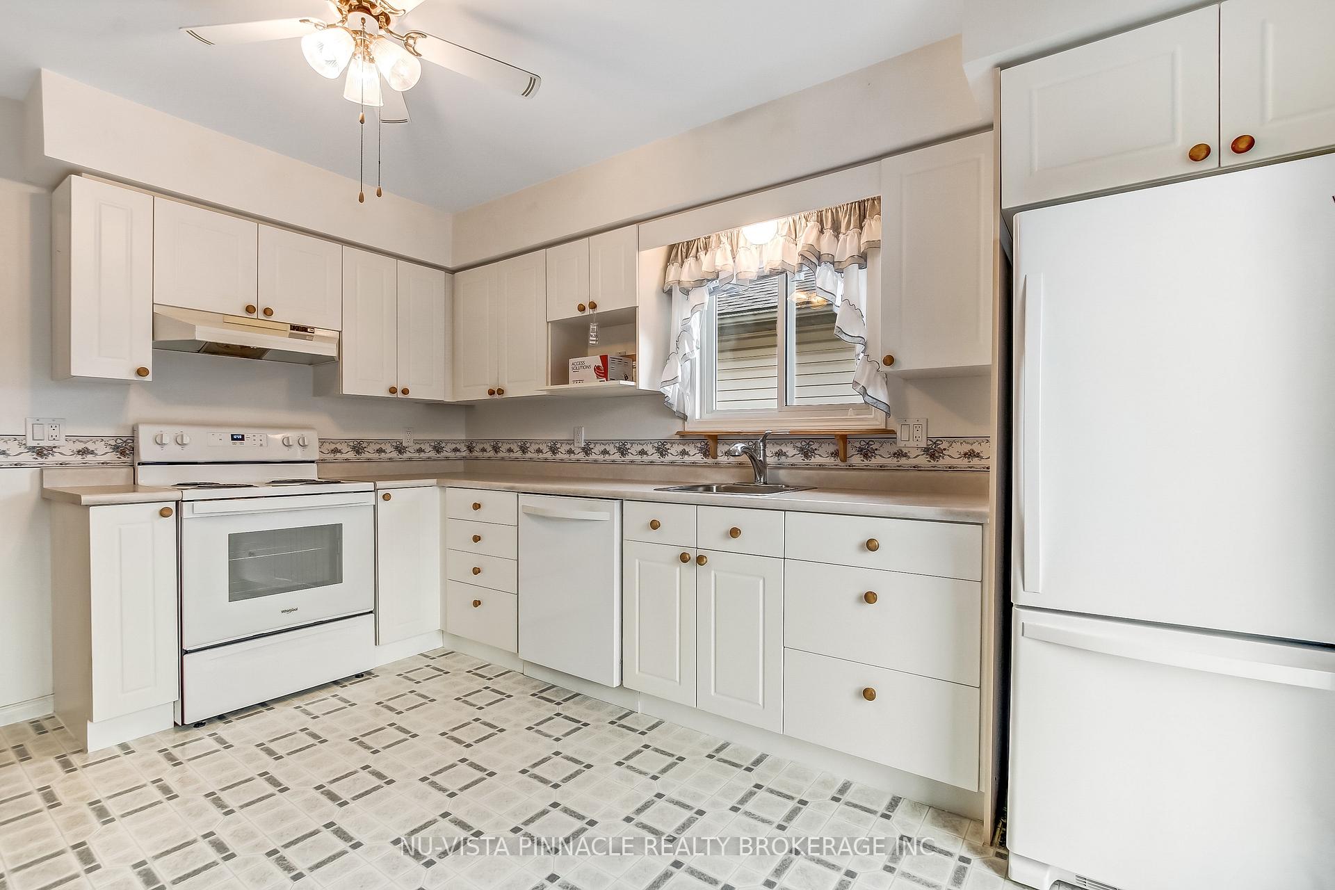 Photo 21 of Unit 29, 335 Lighthouse Road, London, South U — HOMEH