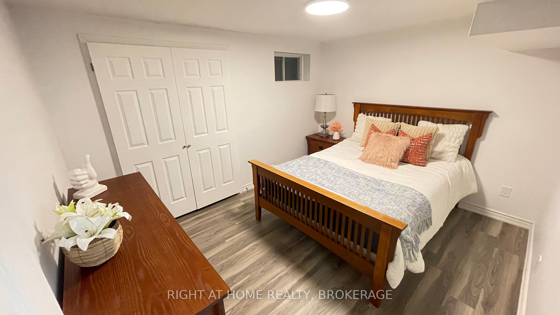 Photo 10 of Unit Lower, 1163 Rosethorne Road, Oakville, Glen Abbey — HOMEH