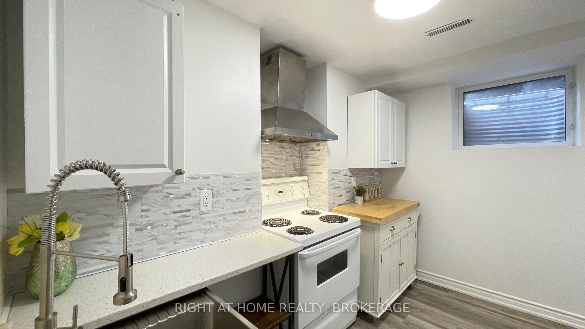 Photo 15 of Unit Lower, 1163 Rosethorne Road, Oakville, Glen Abbey — HOMEH