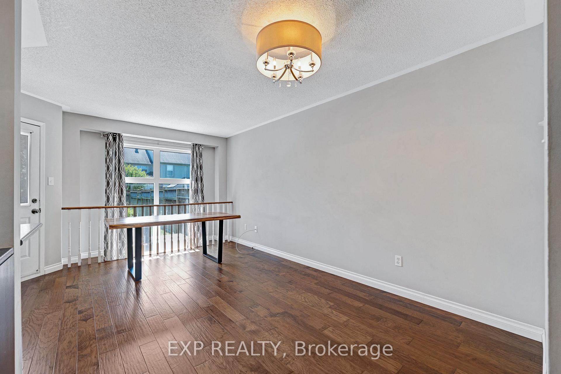 Photo 7 of 117 Mugford Road, Aurora, Bayview Wellington — HOMEH