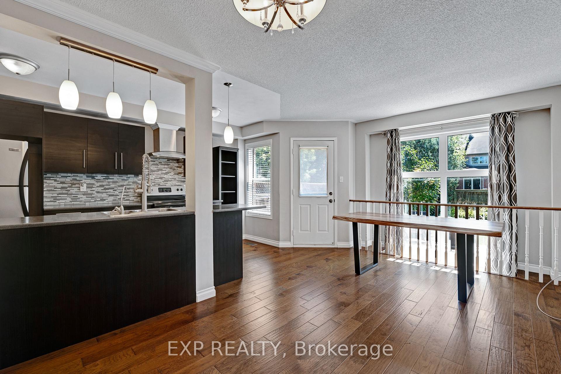 Photo 8 of 117 Mugford Road, Aurora, Bayview Wellington — HOMEH