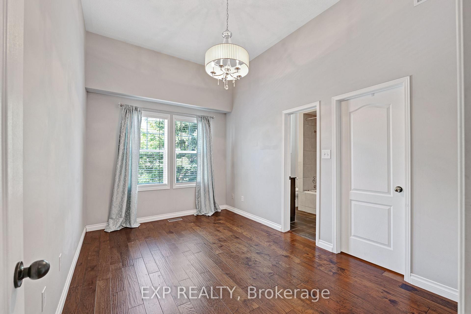 Photo 11 of 117 Mugford Road, Aurora, Bayview Wellington — HOMEH