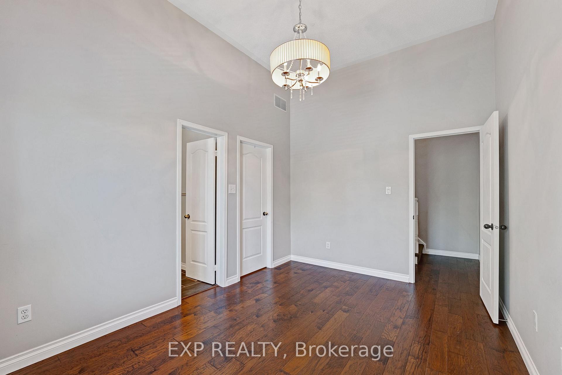 Photo 12 of 117 Mugford Road, Aurora, Bayview Wellington — HOMEH