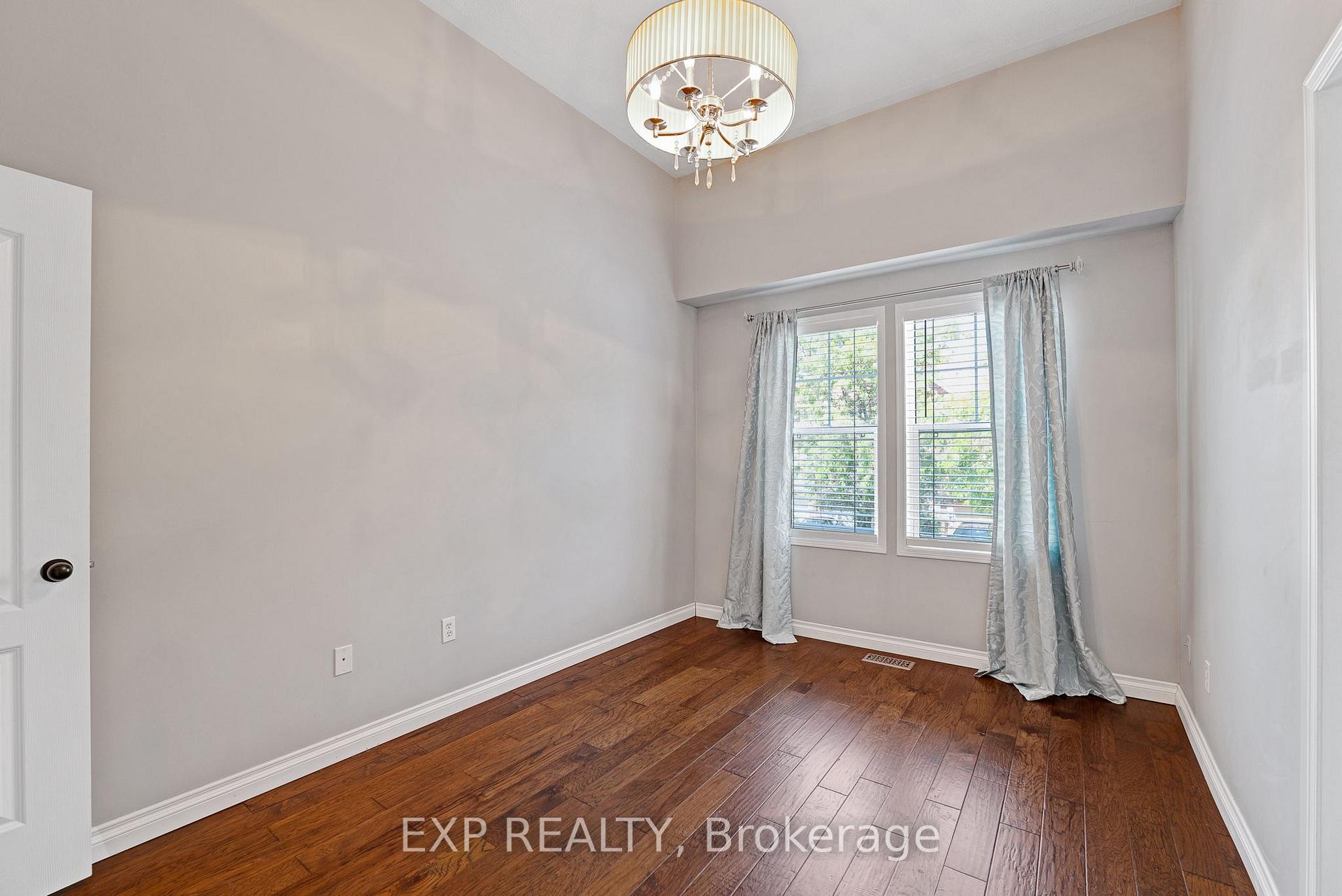 Photo 13 of 117 Mugford Road, Aurora, Bayview Wellington — HOMEH