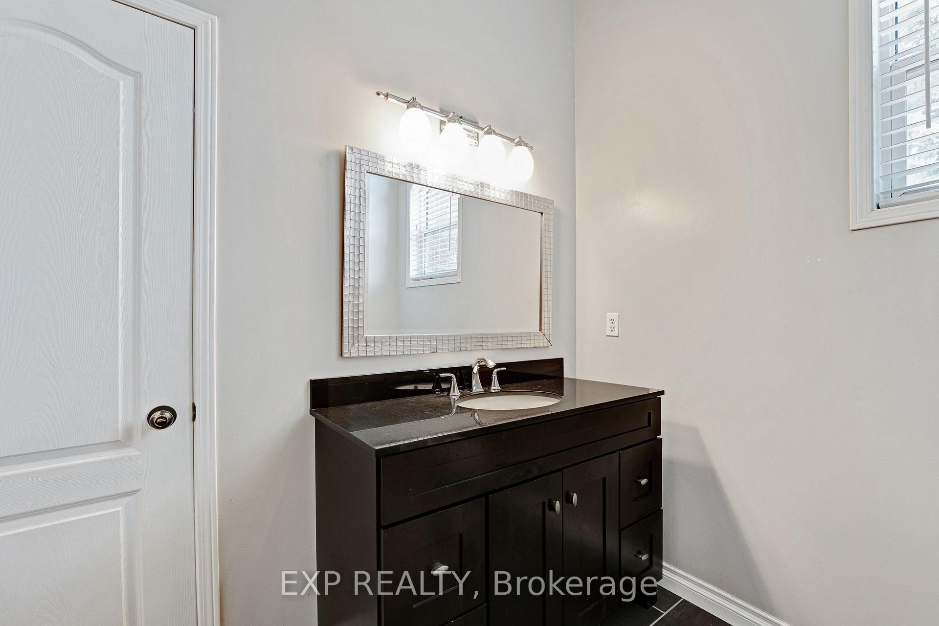 Photo 14 of 117 Mugford Road, Aurora, Bayview Wellington — HOMEH