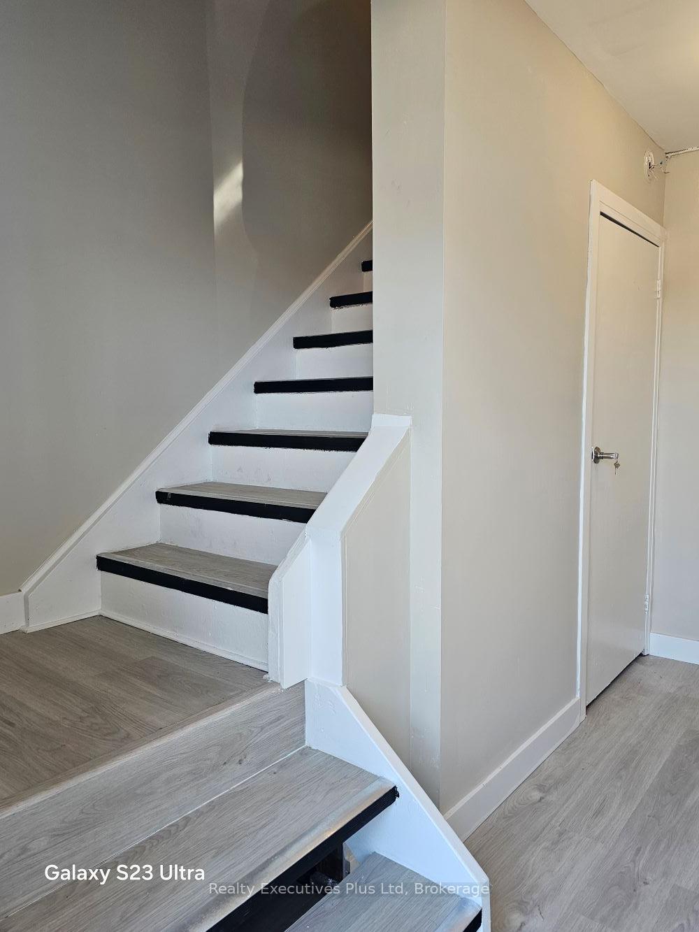 Photo 3 of Unit Apt 2, 884 County Rd 6 S, Tiny, Wyevale — HOMEH