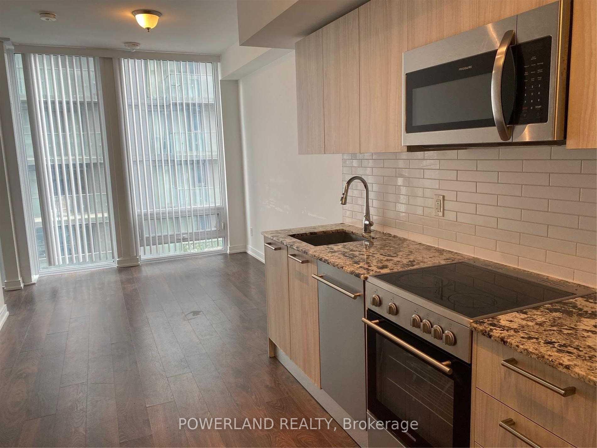 Photo 2 of Unit 2305, 28 Wellesley Street E, Toronto, Church-Yonge Corridor — HOMEH