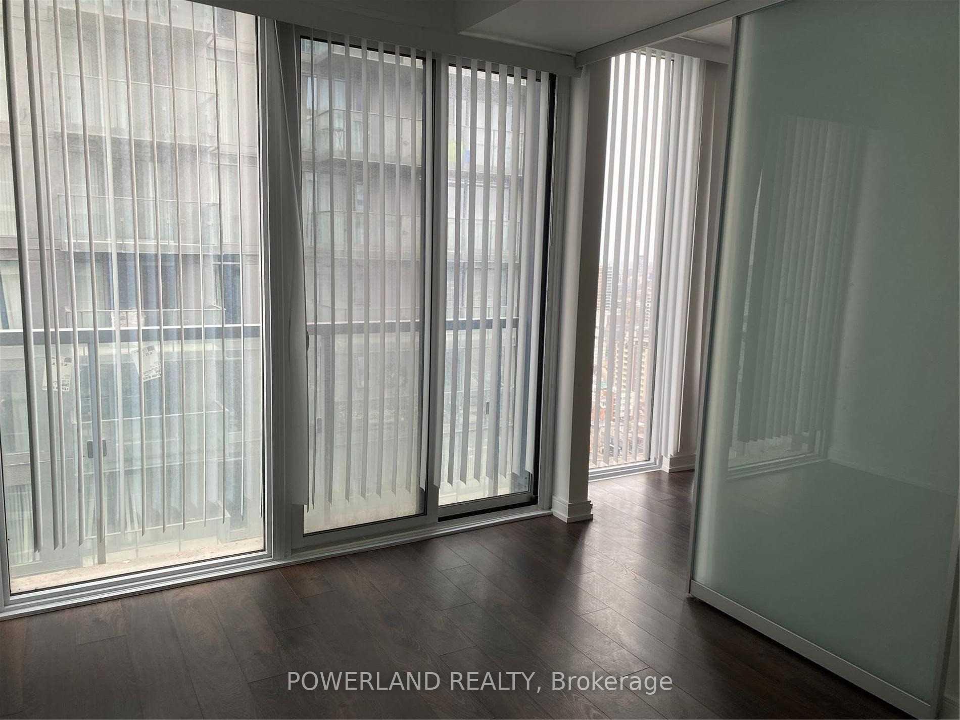 Photo 4 of Unit 2305, 28 Wellesley Street E, Toronto, Church-Yonge Corridor — HOMEH