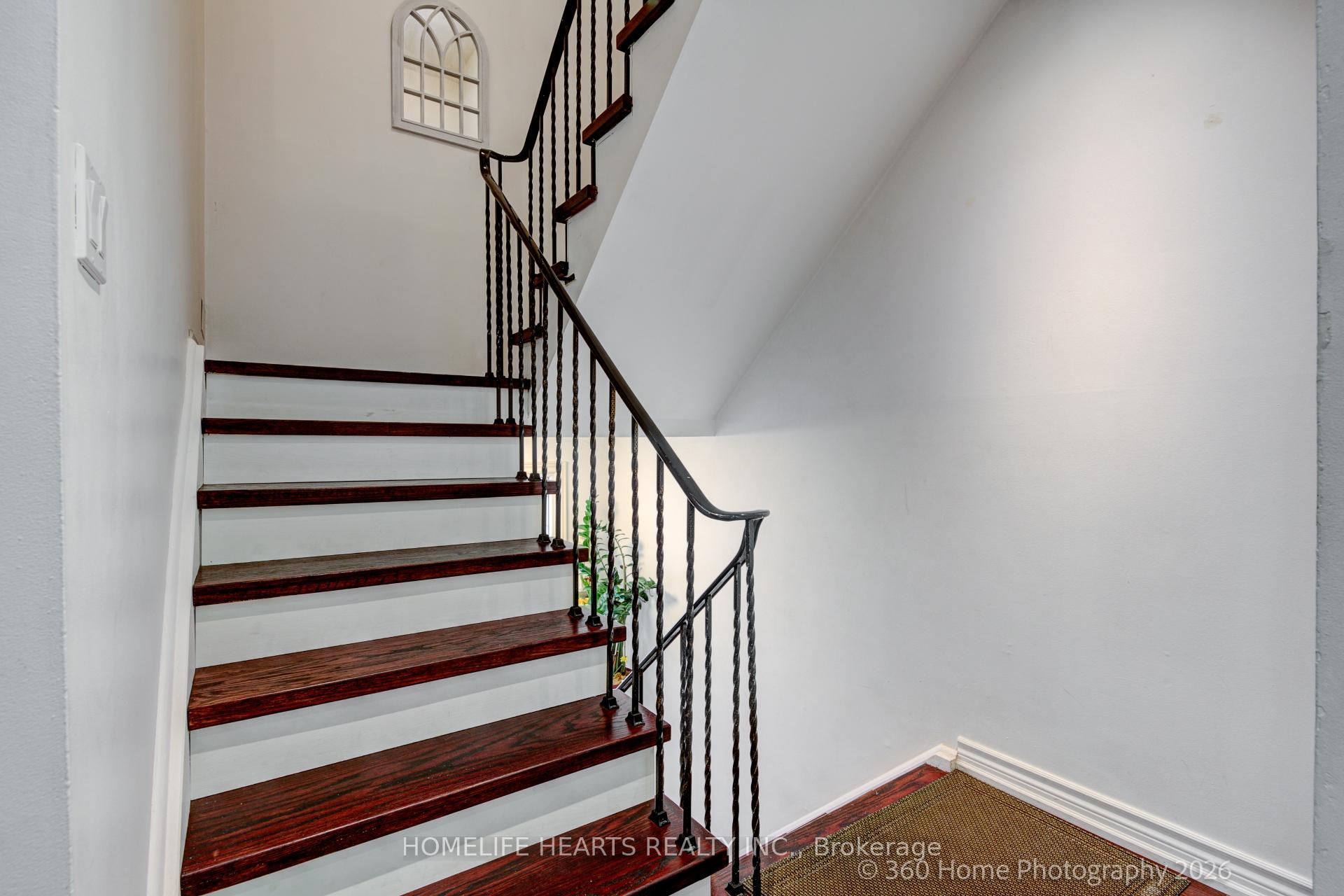 Photo 14 of Unit 32, 625 Rathburn Road, Etobicoke, Eringate-Centennial-West Deane — HOMEH