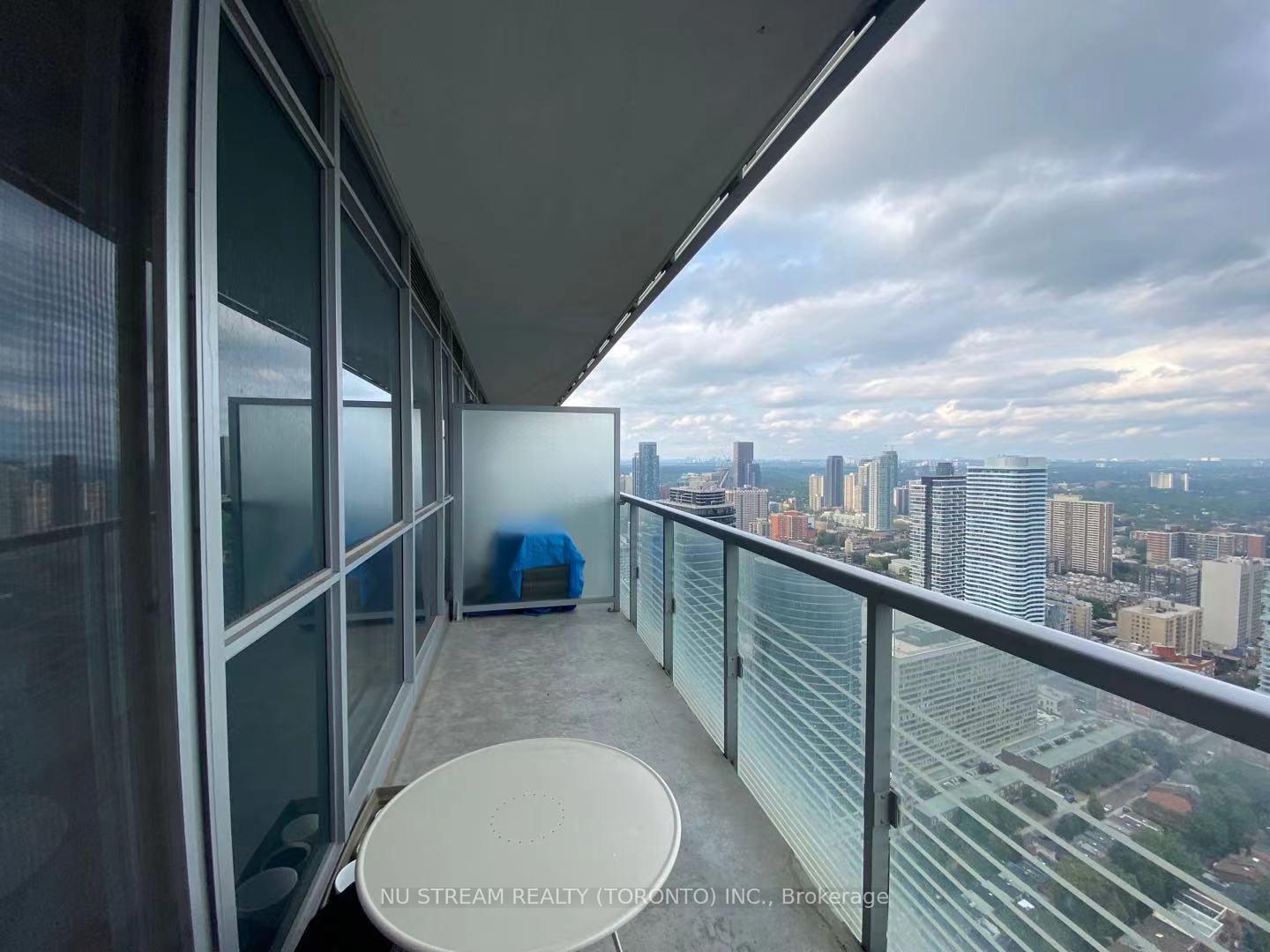 Photo 25 of Unit 4504, 386 Yonge Street, Toronto, Bay Street Corridor — HOMEH