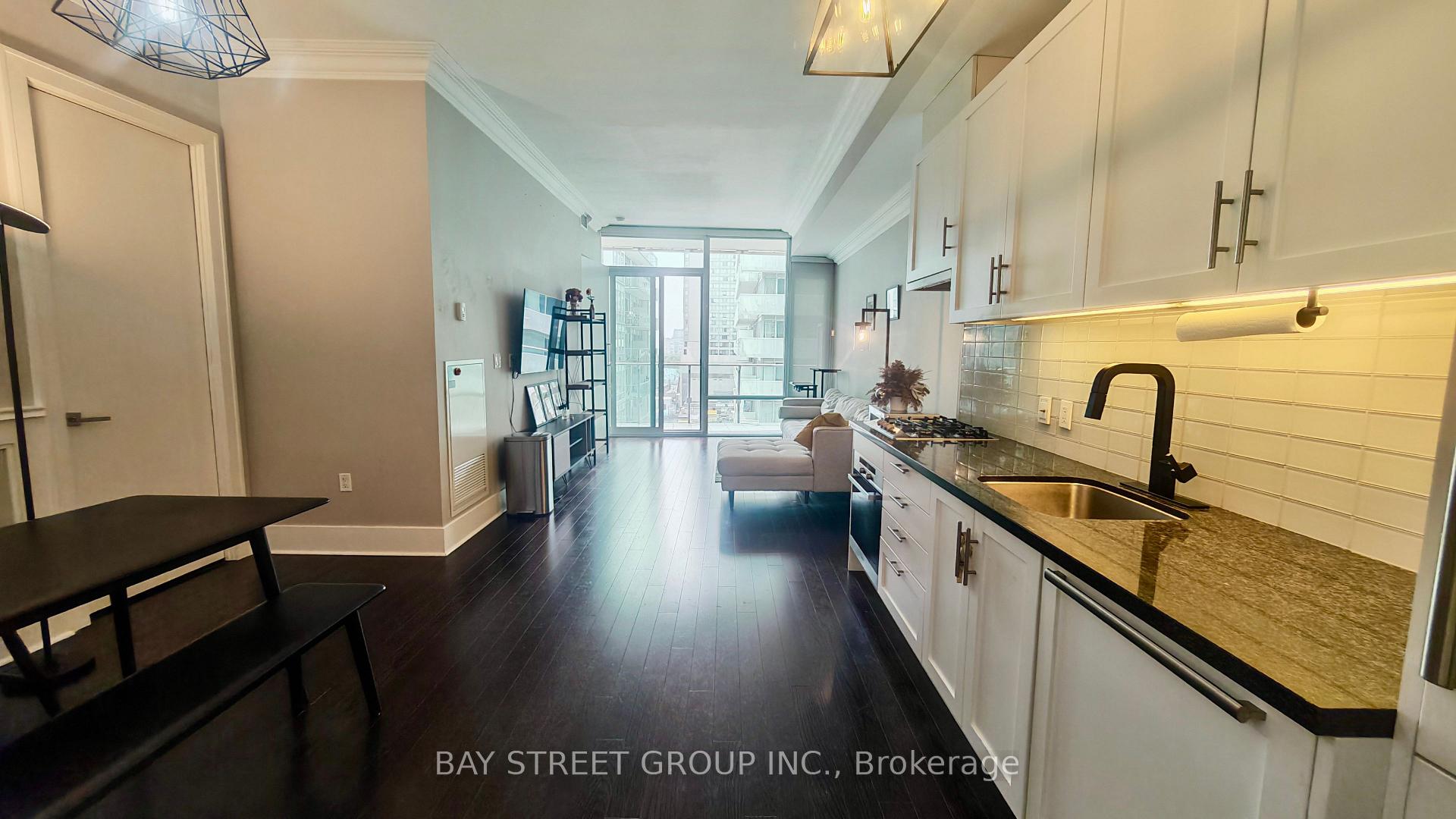 Photo 7 of Unit 727, 29 Queens Quay E, Toronto, Waterfront Communities — HOMEH