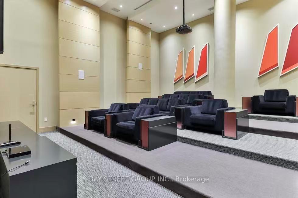 Photo 19 of Unit 727, 29 Queens Quay E, Toronto, Waterfront Communities — HOMEH