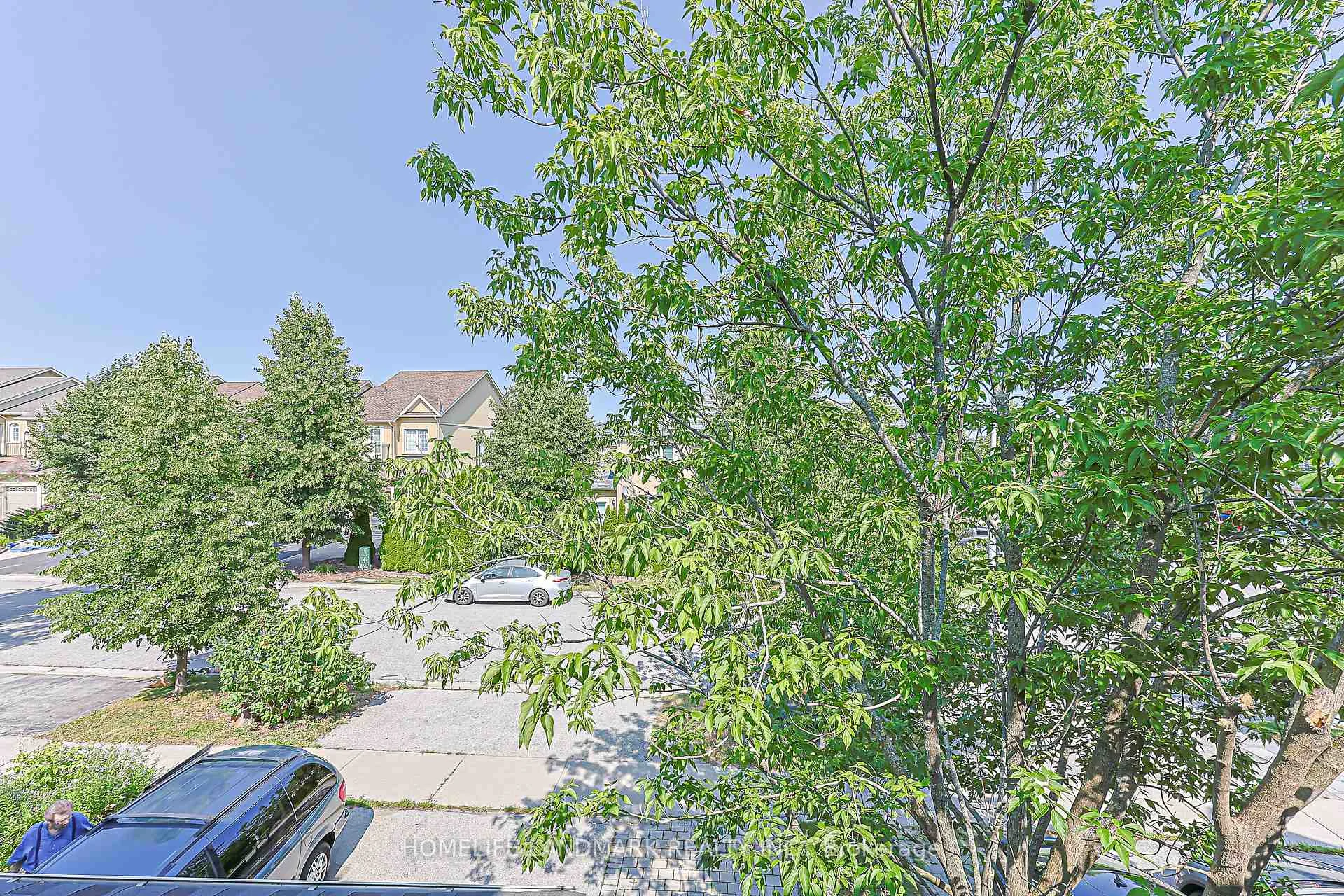 Photo 32 of 38 Romance Drive, Richmond Hill, Rouge Woods — HOMEH